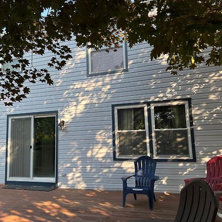 Upgraded, Beautiful 4 Bd Colonial In シルバー・スプリング エクステリア 写真