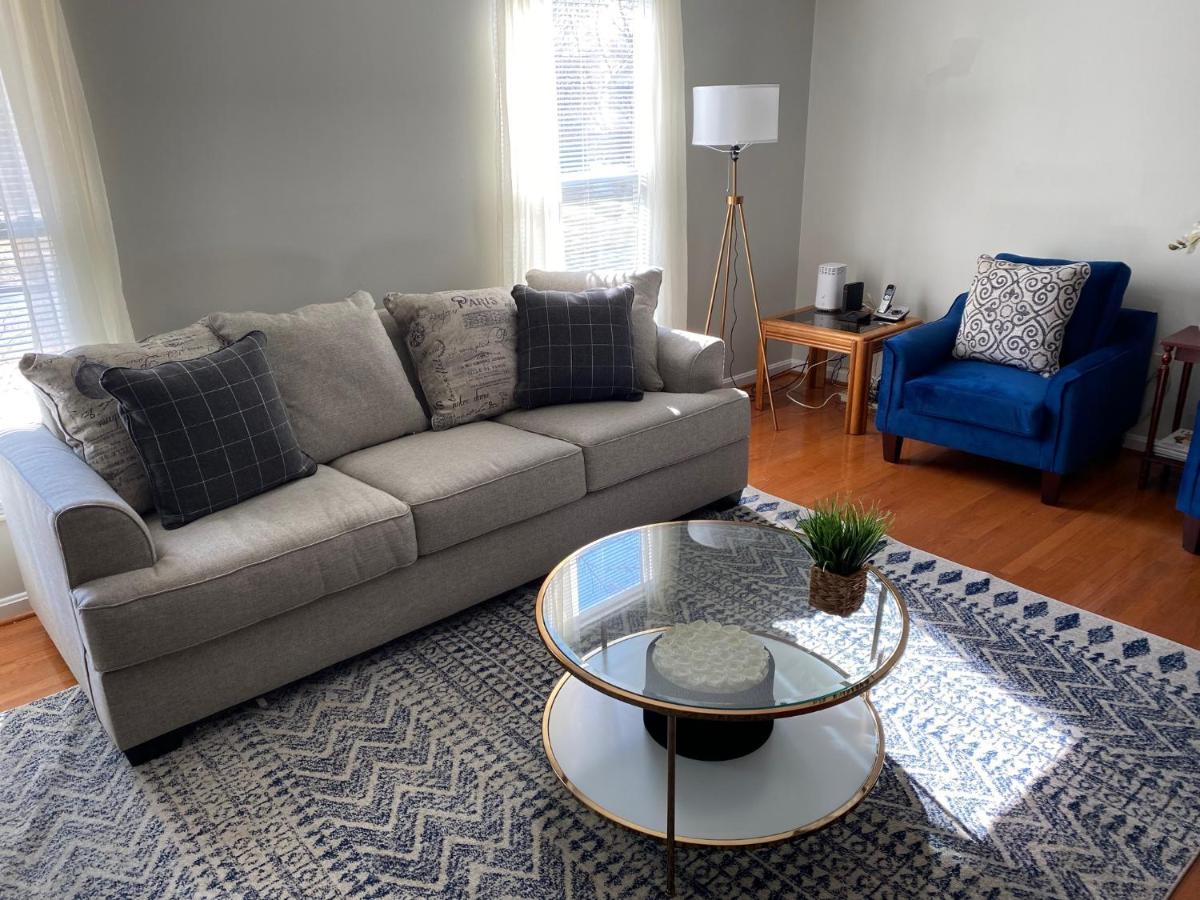 Upgraded, Beautiful 4 Bd Colonial In シルバー・スプリング エクステリア 写真